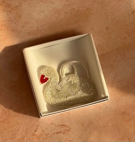 Swan charm